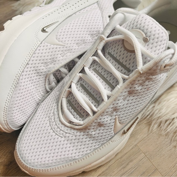 NWT Nike Air Max Pulse Women’s Shoes - Picture 4 of 8